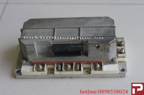 BOARD CÔNG SUẤT CHẠY XE NÂNG LINDE E335-02